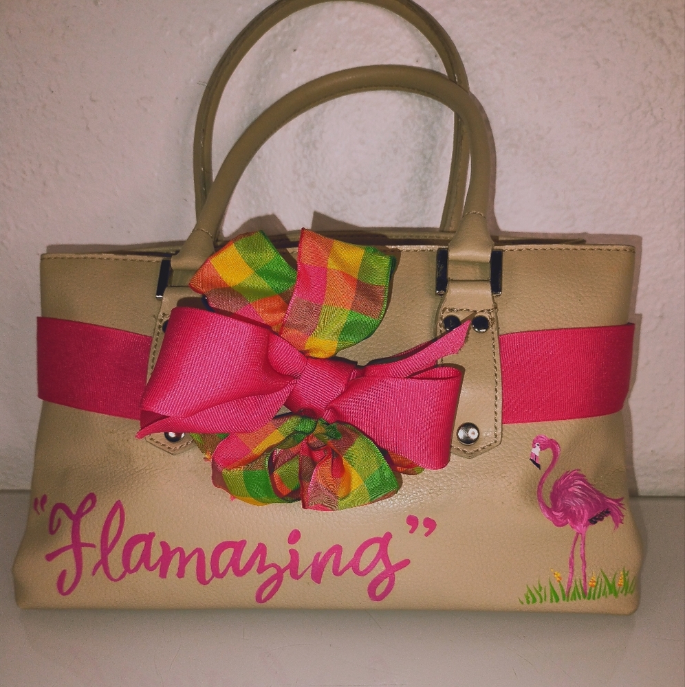 "FLAMAZING" Customer  Hand painted Purse with Sassy Flamingo Tan & Pink